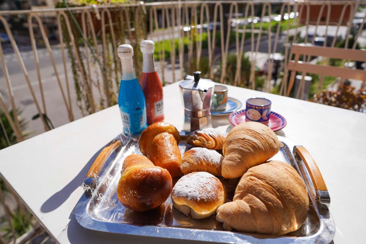 Bed and Breakfast Anthea Bb Napoli Экстерьер фото